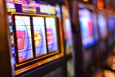 moba roulette betting layout showing inside and outside bet options